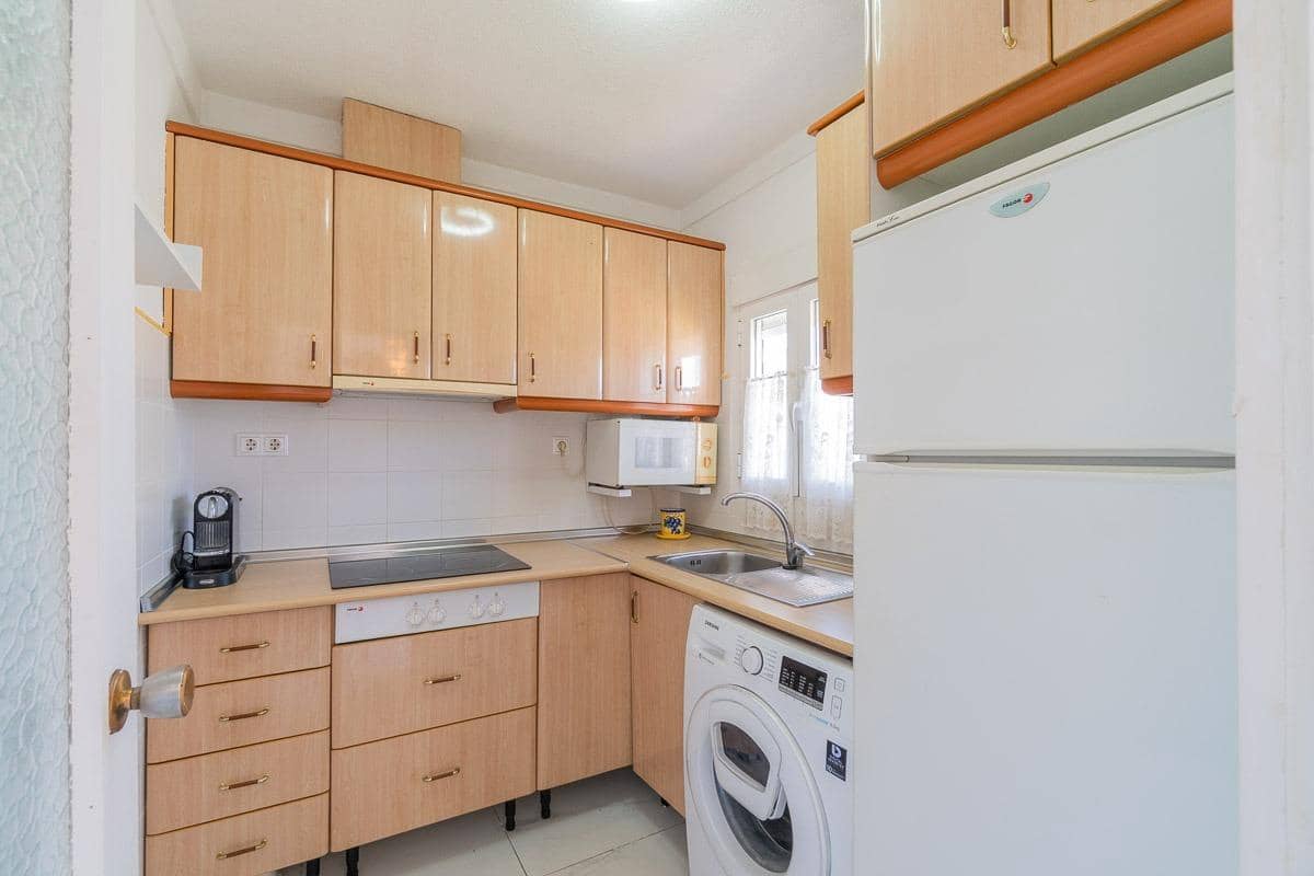 2 chambre Villa/Maison Mitoyenne à vendre à Playa Flamenca avec piscine - 390 000 € (Ref: 9745324)