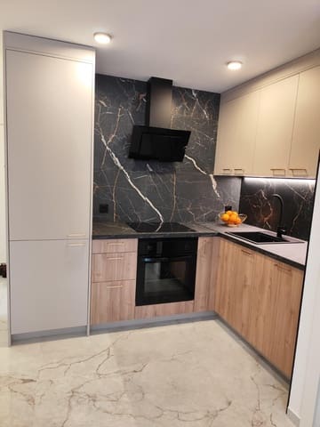 2 chambre Appartement à vendre à Centro, Torrevieja avec piscine - 180 000 € (Ref: 9755947)