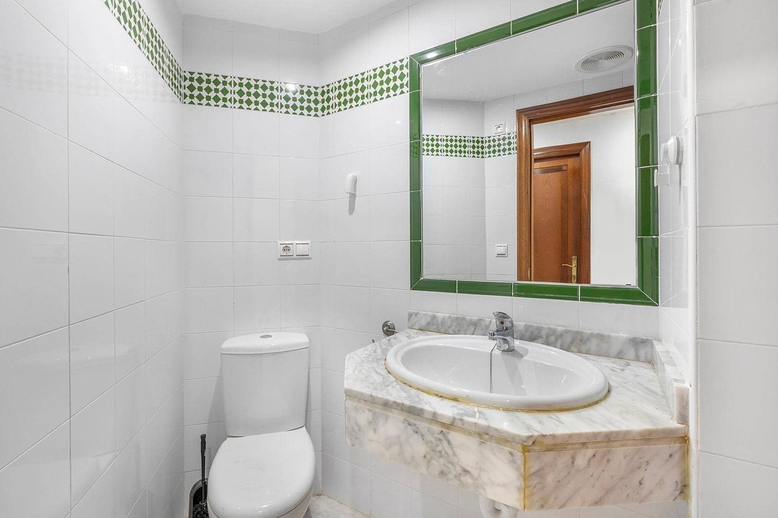 2 chambre Appartement à vendre à Torrevieja avec piscine - 275 000 € (Ref: 9755948)