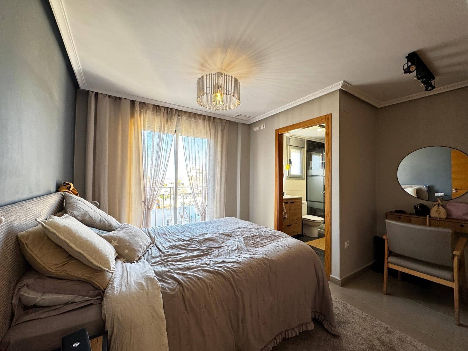 3 soveværelse Lejlighed til salg i Torrevieja med garage - € 285.000 (Ref: 9755950)