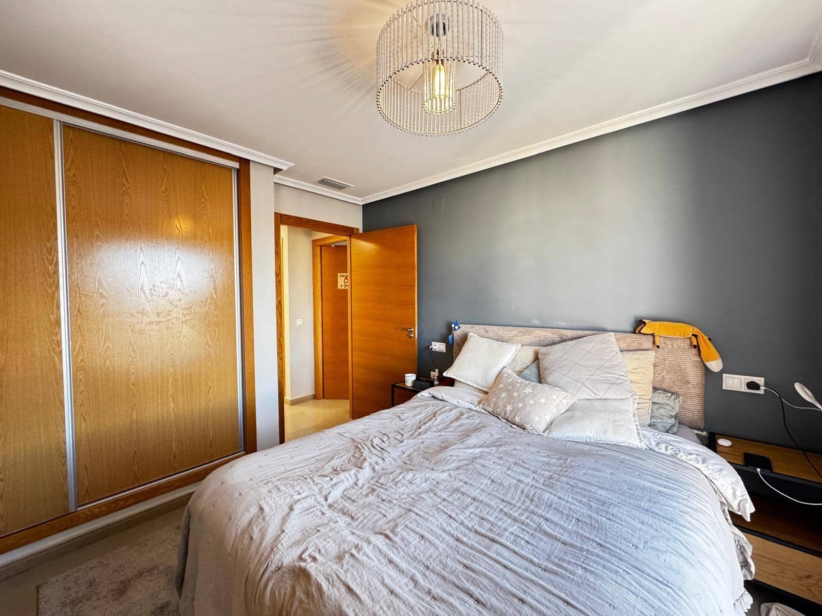 3 soveværelse Lejlighed til salg i Torrevieja med garage - € 285.000 (Ref: 9755950)