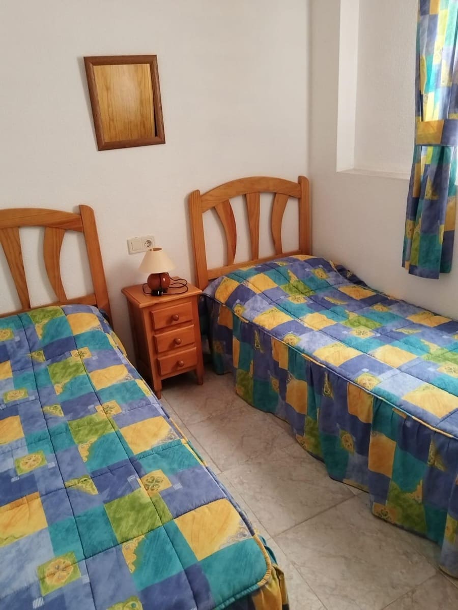 2 soveværelse Lejlighed til salg i Torrevieja - € 150.000 (Ref: 9755952)
