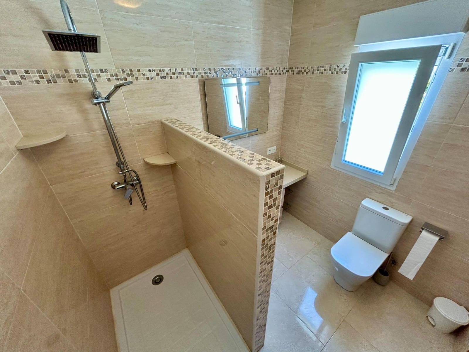 5 sypialnia Willa na sprzedaż w Rojales z basenem - 749 900 € (Ref: 9765152)