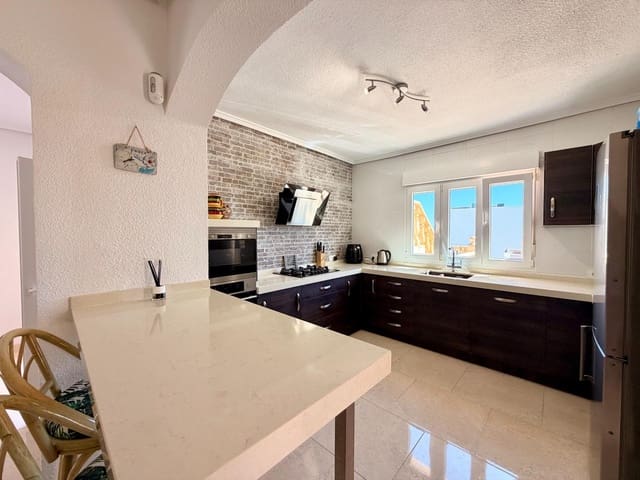 5 sypialnia Willa na sprzedaż w Ciudad Quesada, Rojales z basenem - 749 900 € (Ref: 9765152)