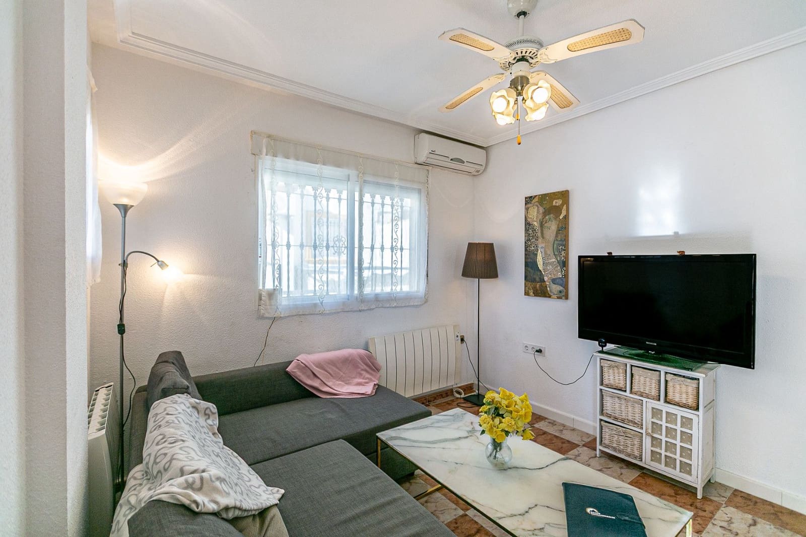 3 slaapkamer Flat te koop in Playa Flamenca met zwembad - € 224.500 (Ref: 9765153)