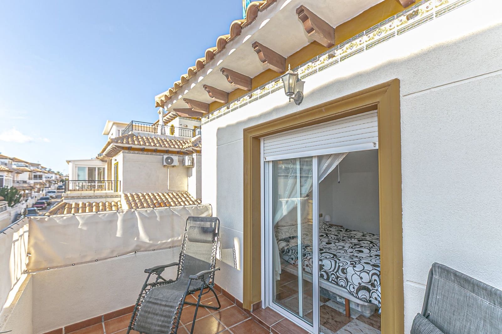 3 slaapkamer Flat te koop in Playa Flamenca met zwembad - € 224.500 (Ref: 9765153)