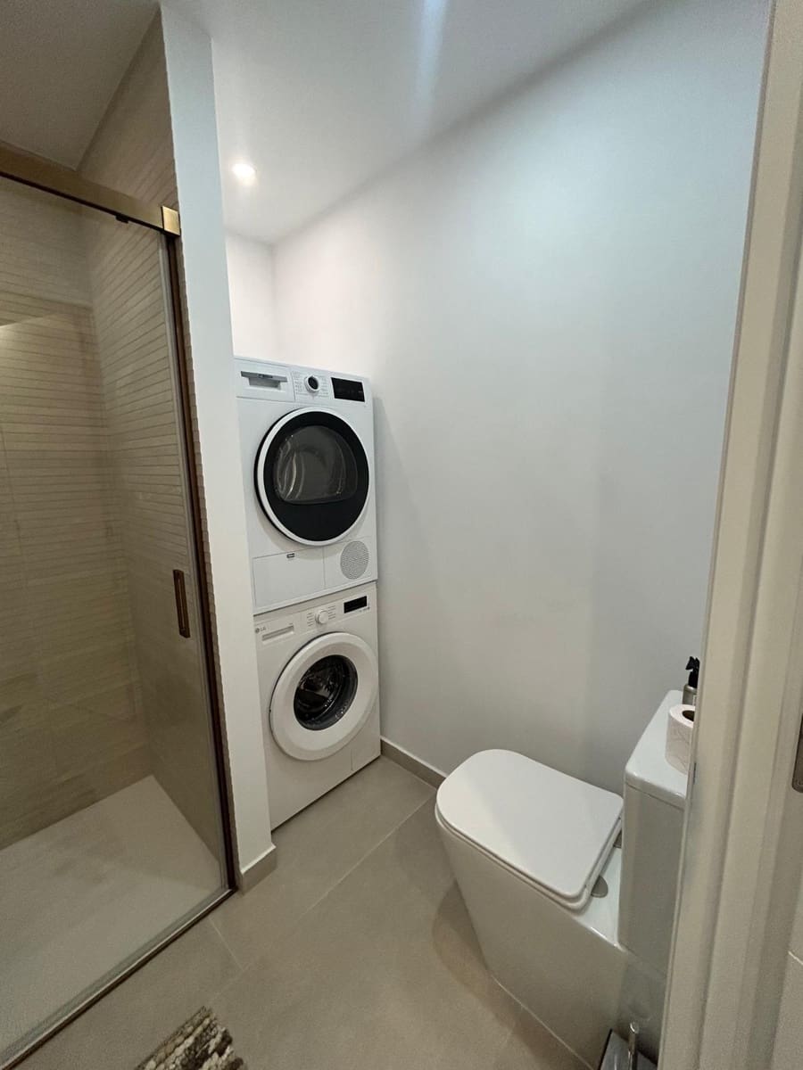 2 sypialnia Apartament na sprzedaż w Torrevieja - 289 900 € (Ref: 9765162)