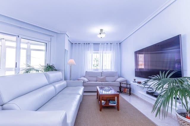 1 bedroom Apartment for rent in Playa del Acequión, Torrevieja - € 780 (Ref: 9770830)