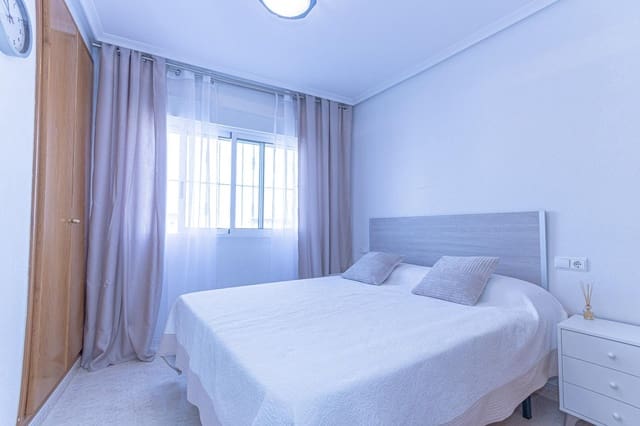 1 bedroom Apartment for rent in Playa del Acequión, Torrevieja - € 780 (Ref: 9770830)