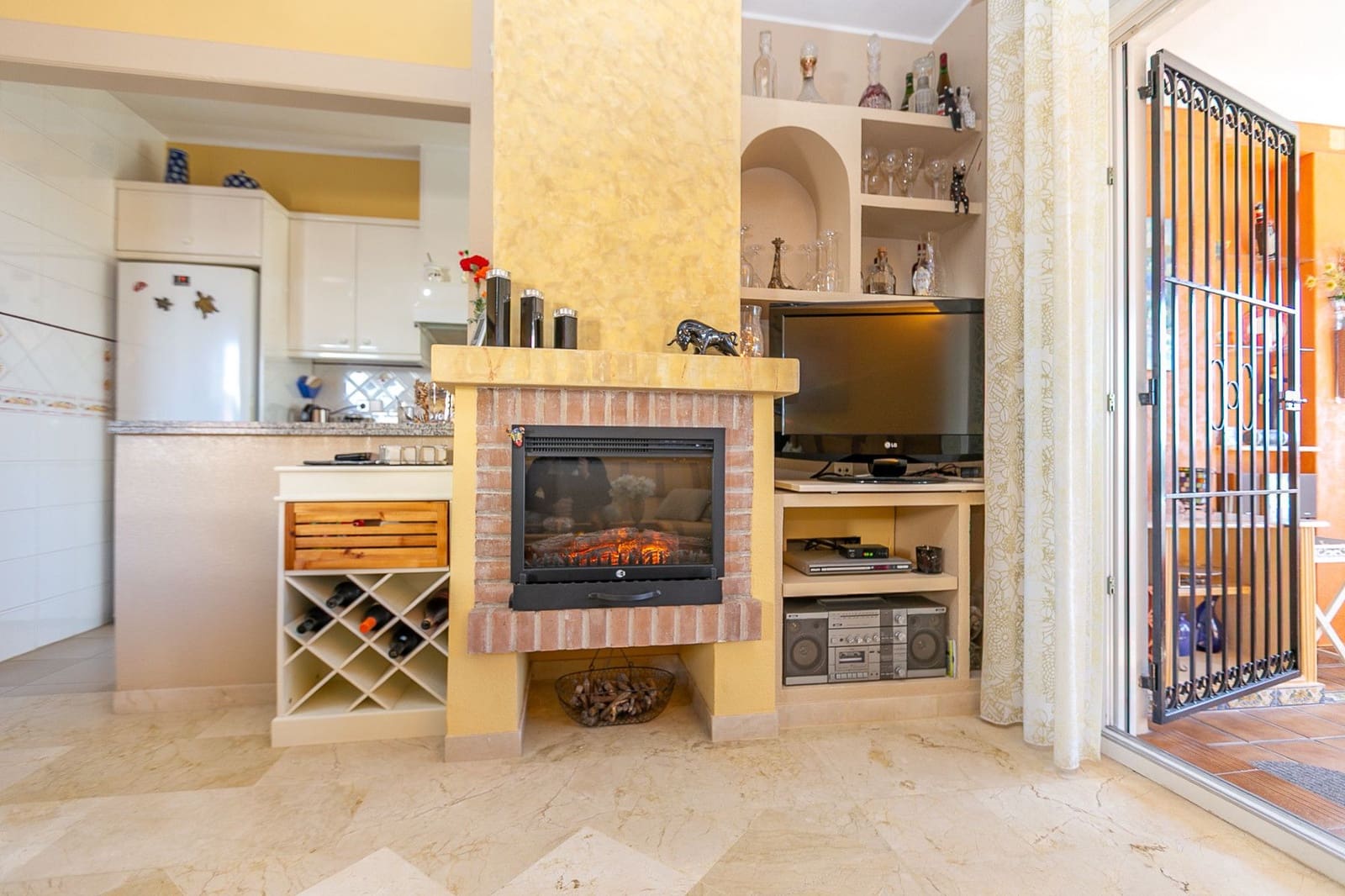 2 bedroom Apartment for sale in Playa Flamenca with pool - € 210,000 (Ref: 9787012)