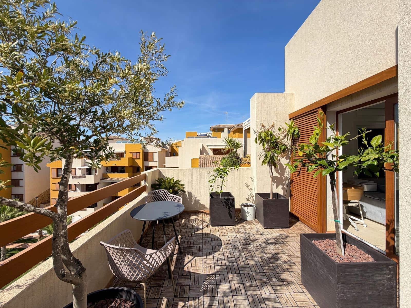 2 sovrum Takvåning till salu i Punta Prima med pool garage - 339 900 € (Ref: 9787014)