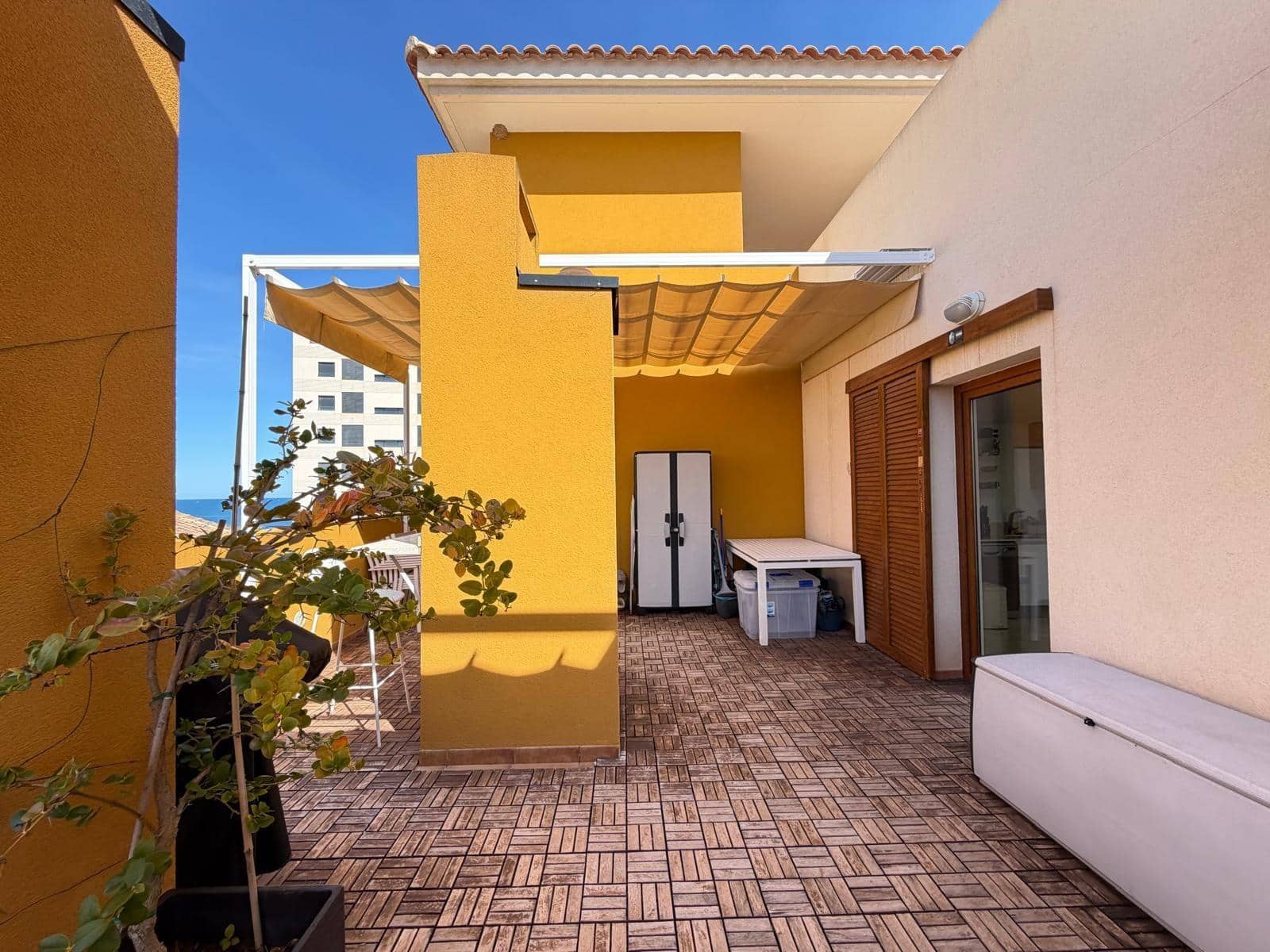 2 sovrum Takvåning till salu i Punta Prima med pool garage - 339 900 € (Ref: 9787014)