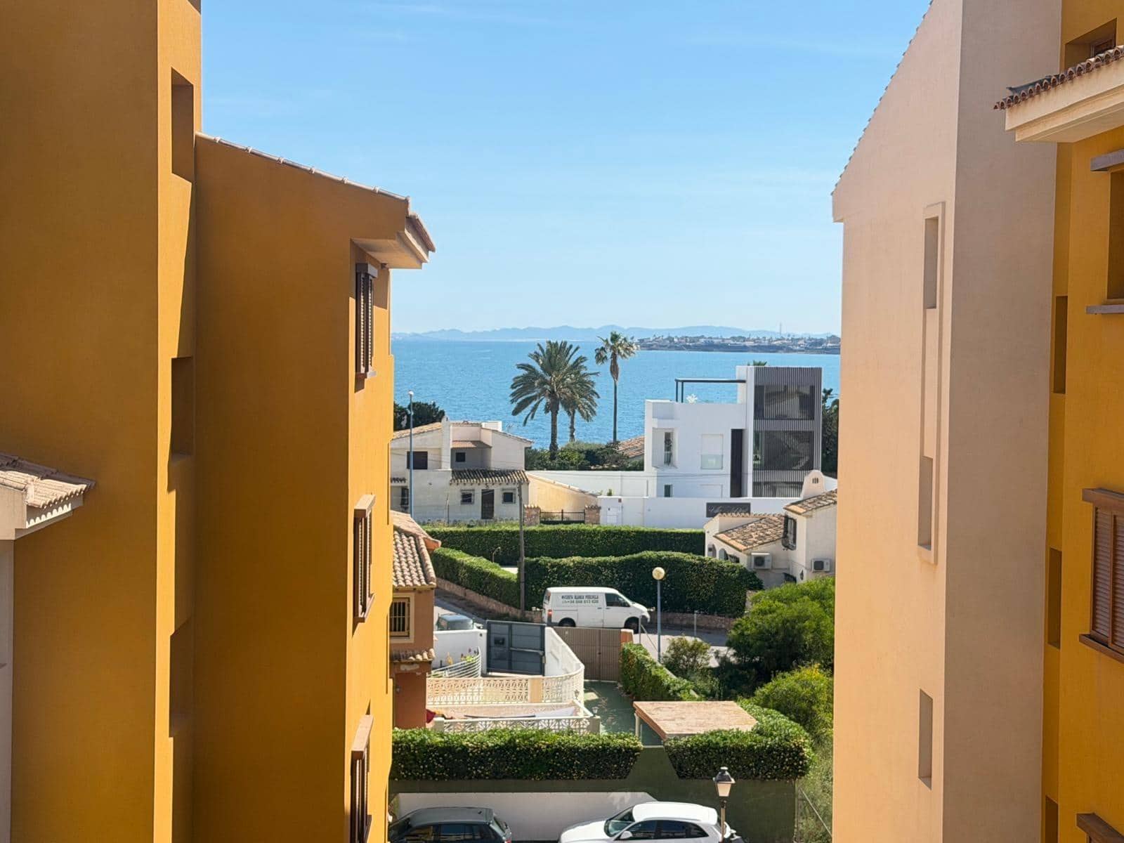 2 sovrum Takvåning till salu i Punta Prima med pool garage - 339 900 € (Ref: 9787014)