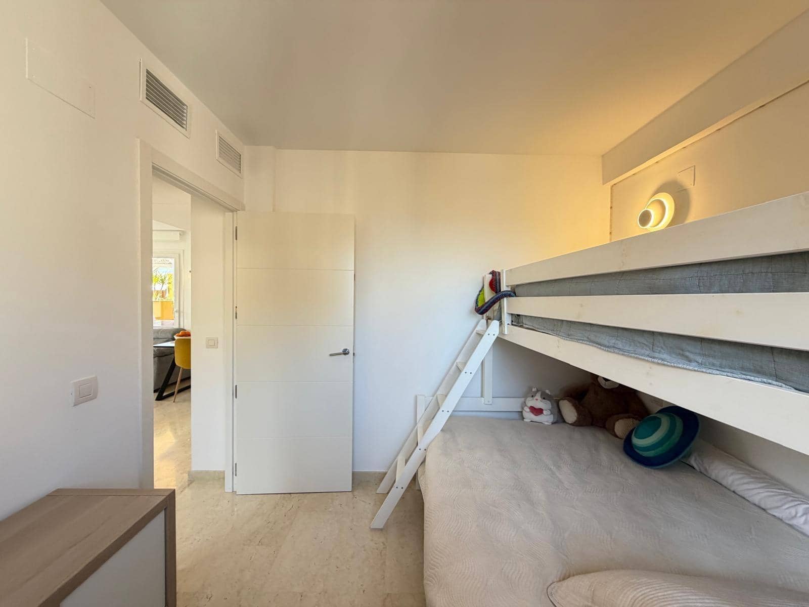 2 sovrum Takvåning till salu i Punta Prima med pool garage - 339 900 € (Ref: 9787014)