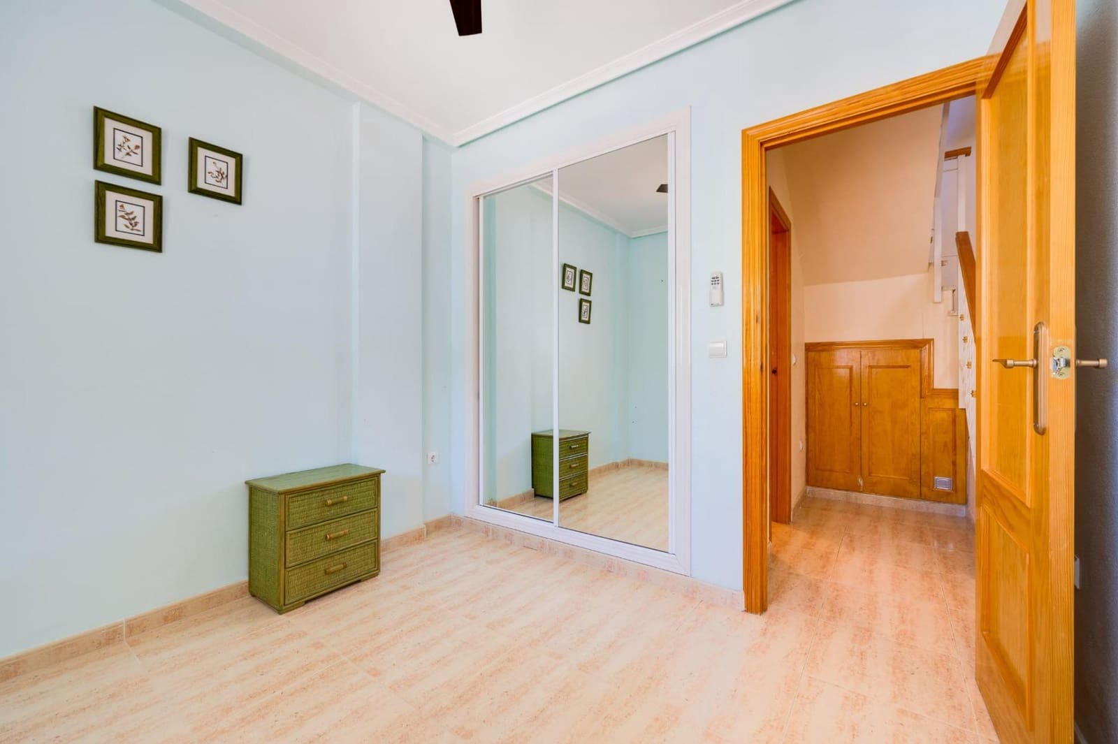 Adosado de 2 habitaciones en Playa Flamenca en venta con piscina - 198.000 € (Ref: 9787017)