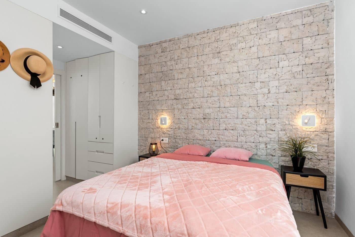 2 bedroom Apartment for sale in Santiago de la Ribera with pool - € 372,000 (Ref: 9787018)