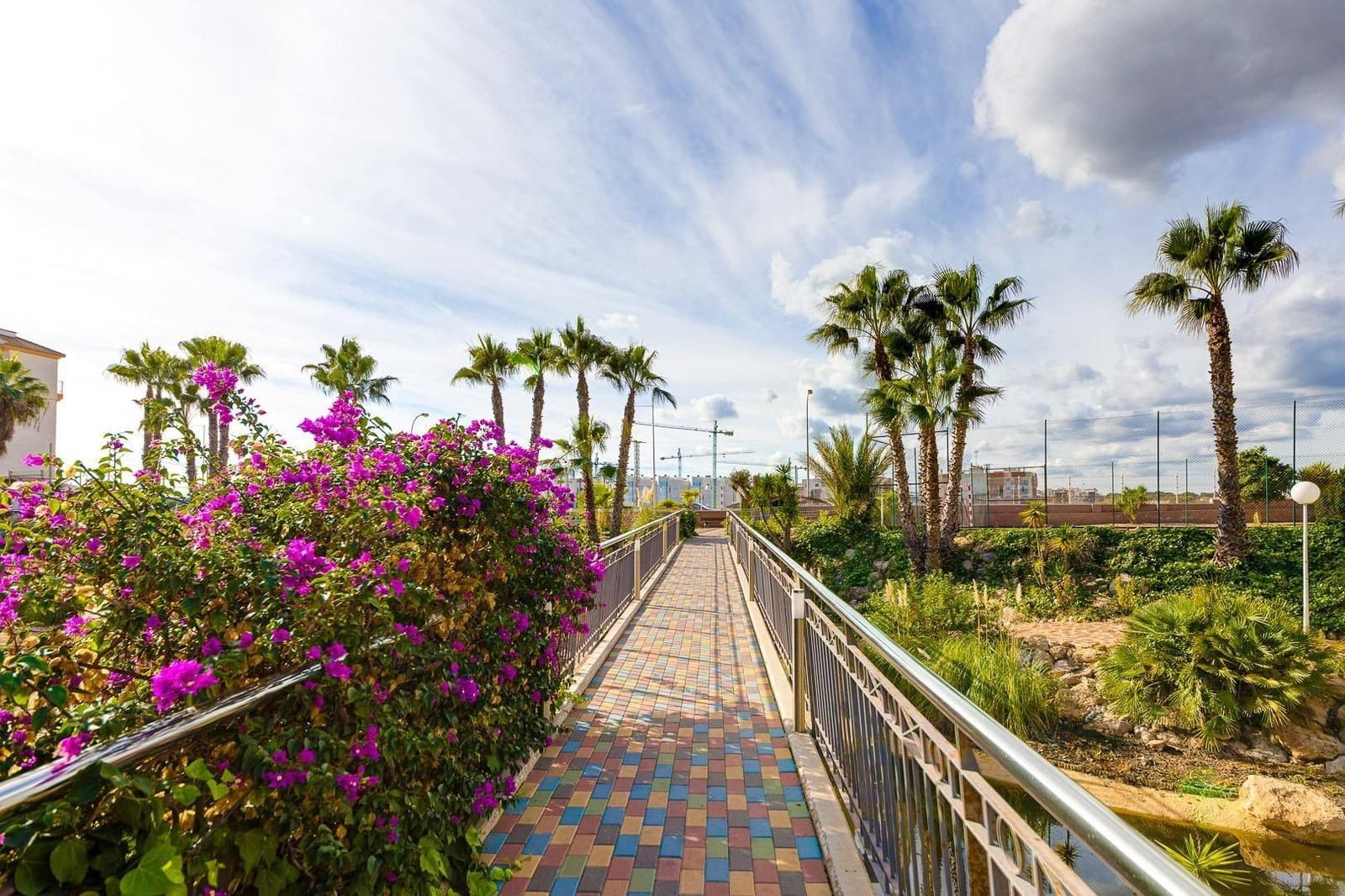 2 chambre Appartement à vendre à Orihuela Costa avec piscine garage - 210 000 € (Ref: 9787019)