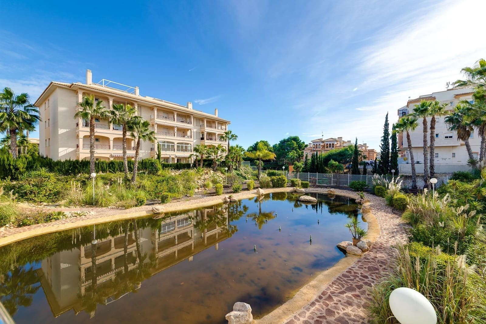 2 chambre Appartement à vendre à Orihuela Costa avec piscine garage - 210 000 € (Ref: 9787019)