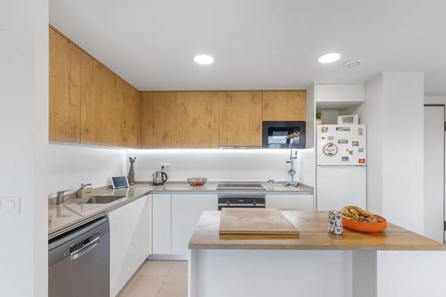 2 soverom Leilighet til salgs i Punta Prima, Torrevieja med svømmebasseng - € 519 000 (Ref: 9794908)