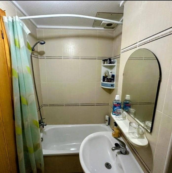 2 Zimmer Apartment zu verkaufen in Torrevieja mit Pool - 112.000 € (Ref: 9797341)