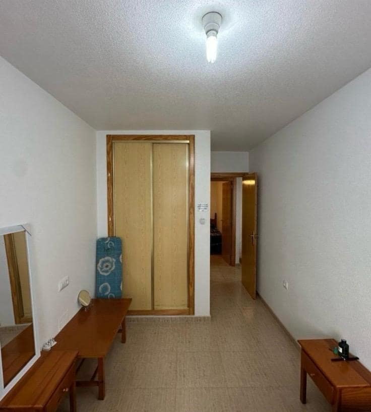 2 Zimmer Apartment zu verkaufen in Torrevieja mit Pool - 112.000 € (Ref: 9797341)