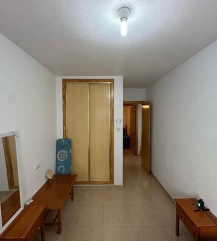2 Zimmer Apartment zu verkaufen in Centro, Torrevieja mit Pool - 112.000 € (Ref: 9797341)