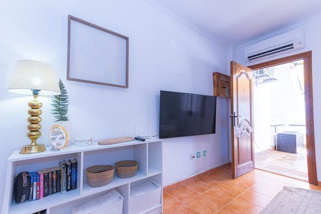 1 soverom Bungalow til leie i Los Frutales, Torrevieja med svømmebasseng - € 680 (Ref: 9799492)