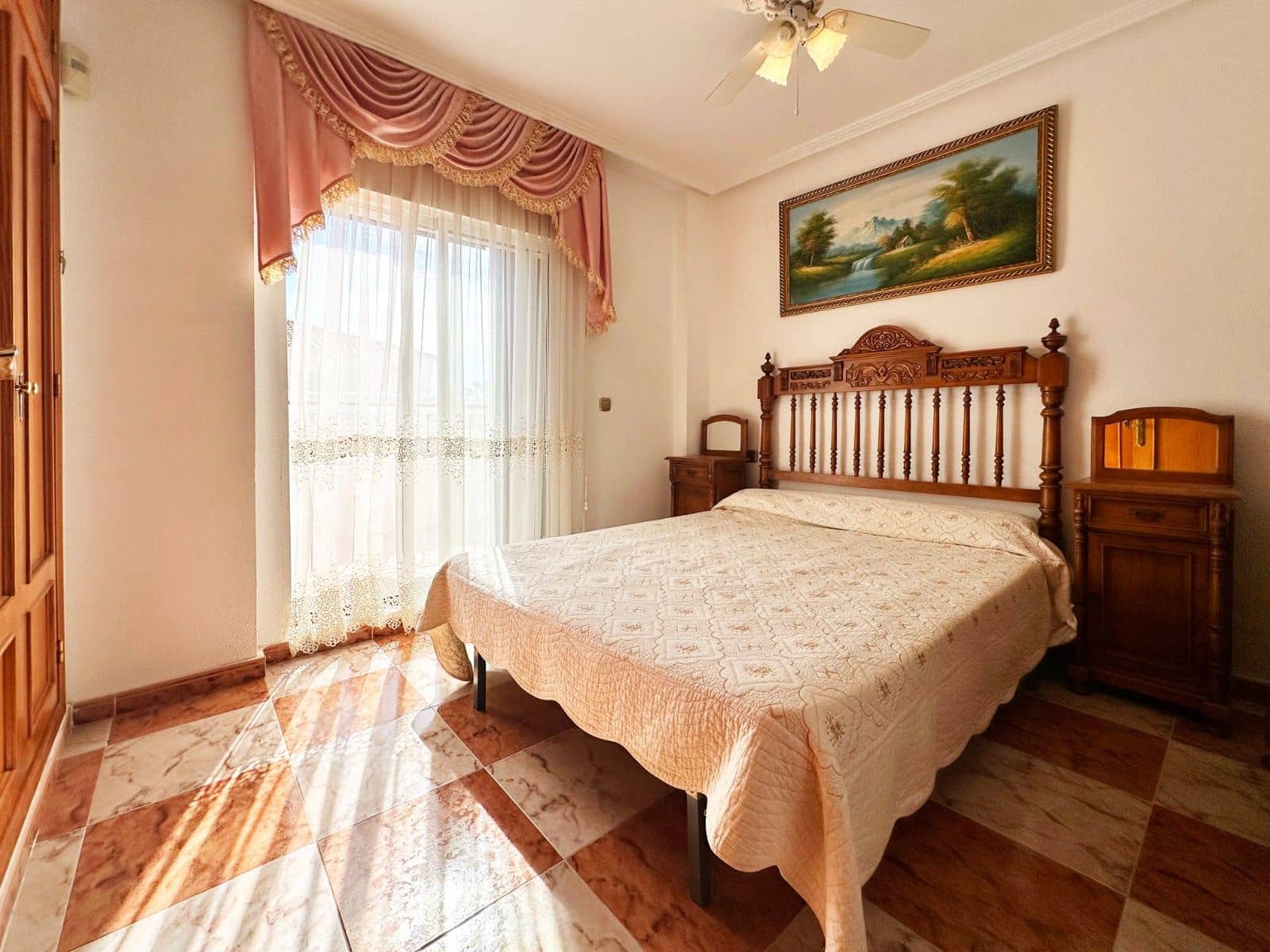 2 soveværelse Rækkehus til salg i Orihuela Costa med swimmingpool - € 235.000 (Ref: 9799493)