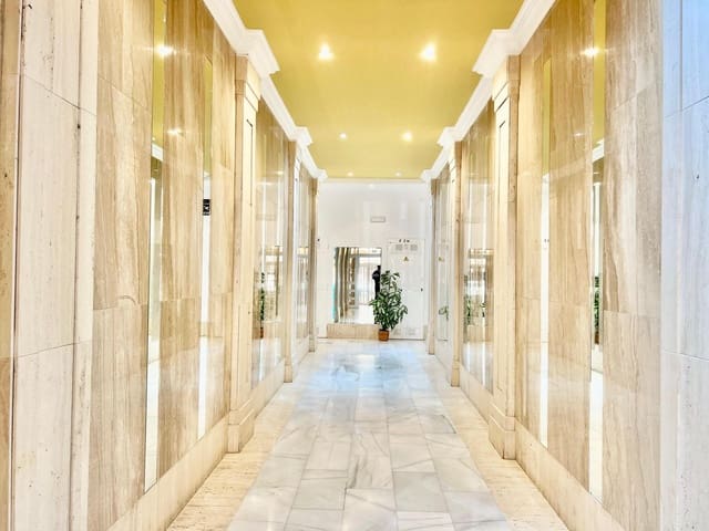 2 sypialnia Apartament na sprzedaż w Avenida Habaneras - Curva de Palangre, Torrevieja - 169 900 € (Ref: 9800666)