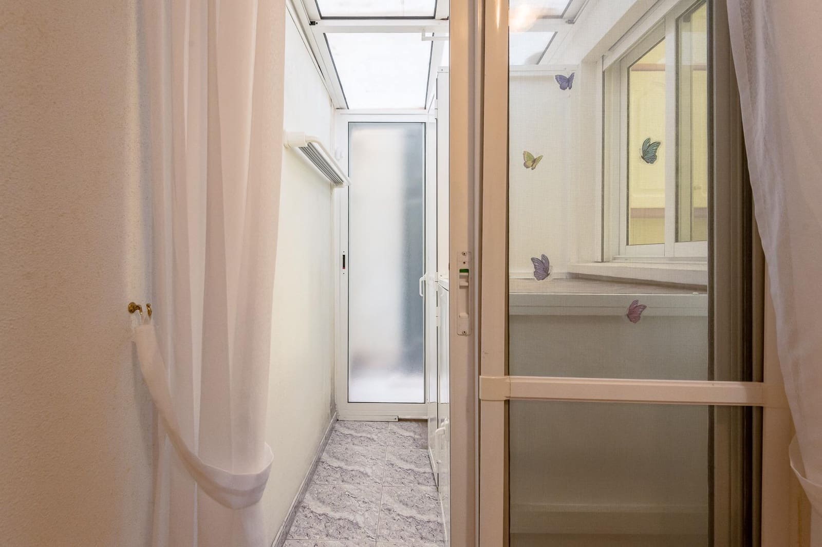 2 Zimmer Apartment zu verkaufen in Torrevieja mit Garage - 153.000 € (Ref: 9800667)