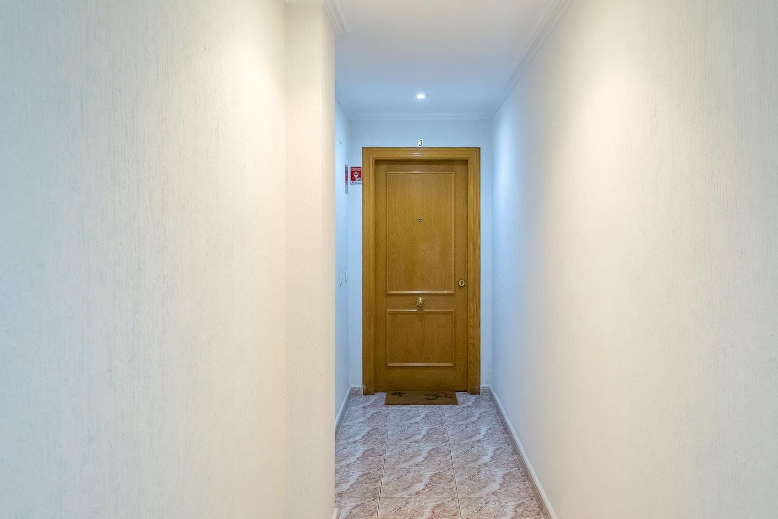 2 Zimmer Apartment zu verkaufen in Torrevieja mit Garage - 153.000 € (Ref: 9800667)