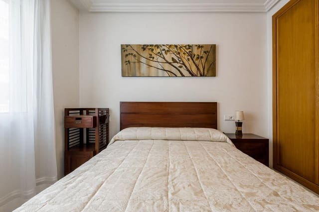 2 Zimmer Apartment zu verkaufen in Playa del Cura, Torrevieja mit Garage - 153.000 € (Ref: 9800667)