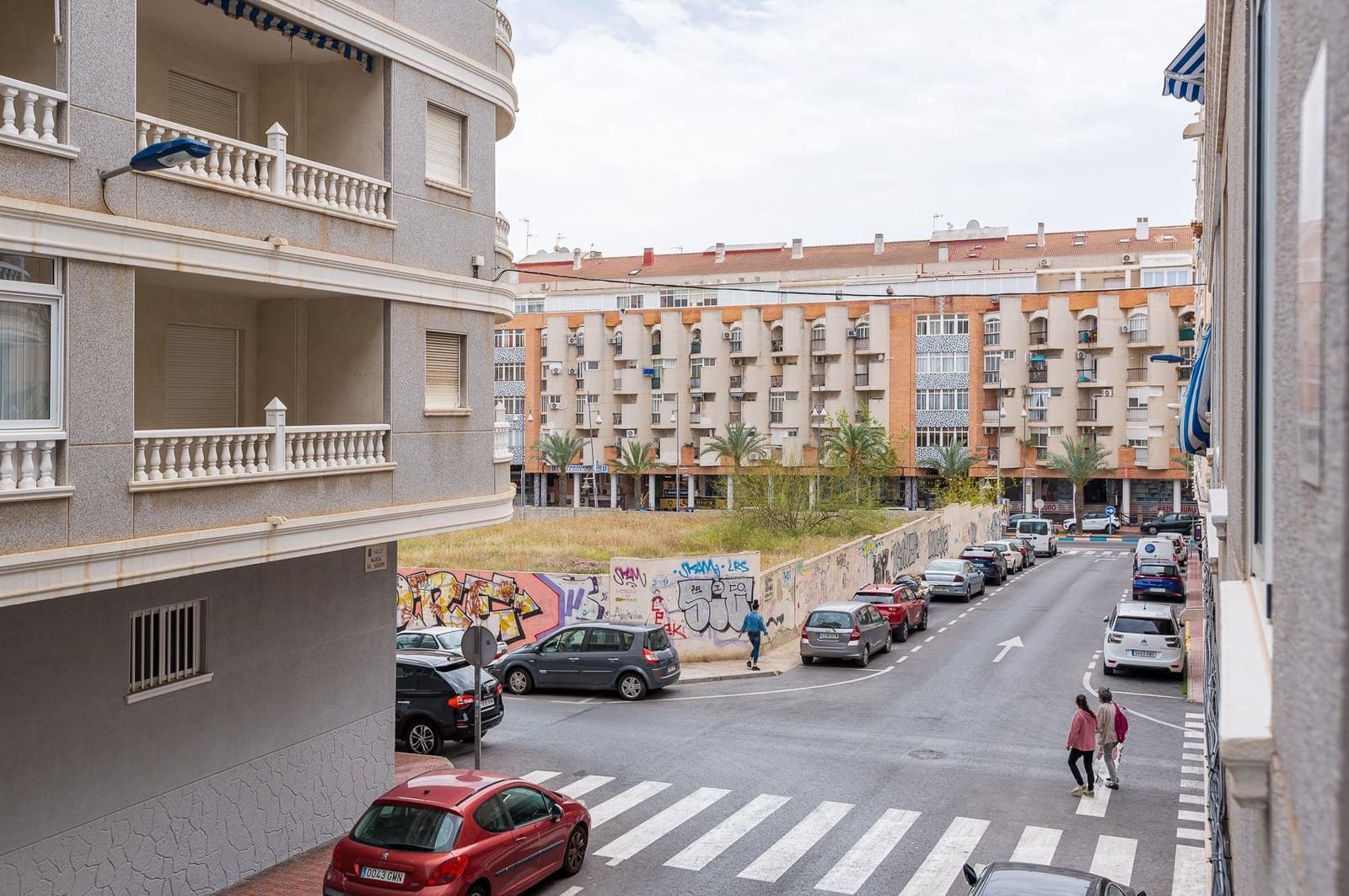 2 Zimmer Apartment zu verkaufen in Torrevieja mit Garage - 153.000 € (Ref: 9800667)