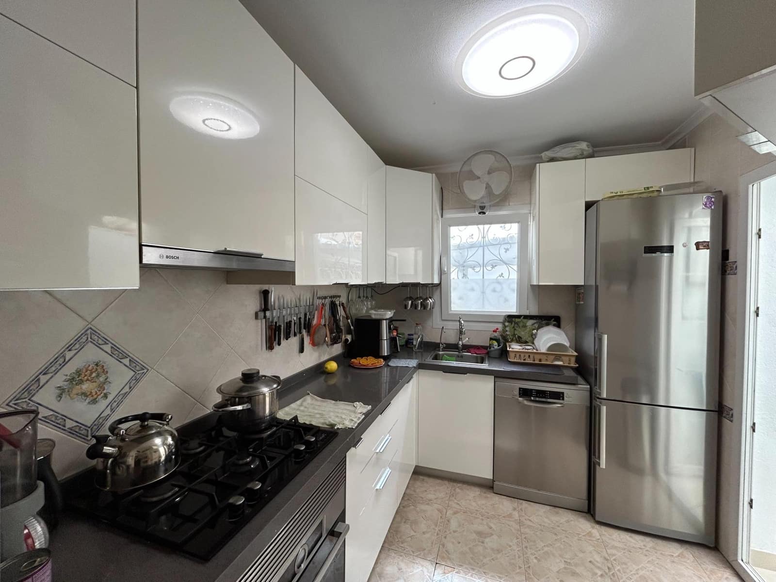 4 sovrum Lägenhet till salu i Playa Flamenca med pool garage - 210 000 € (Ref: 9804579)