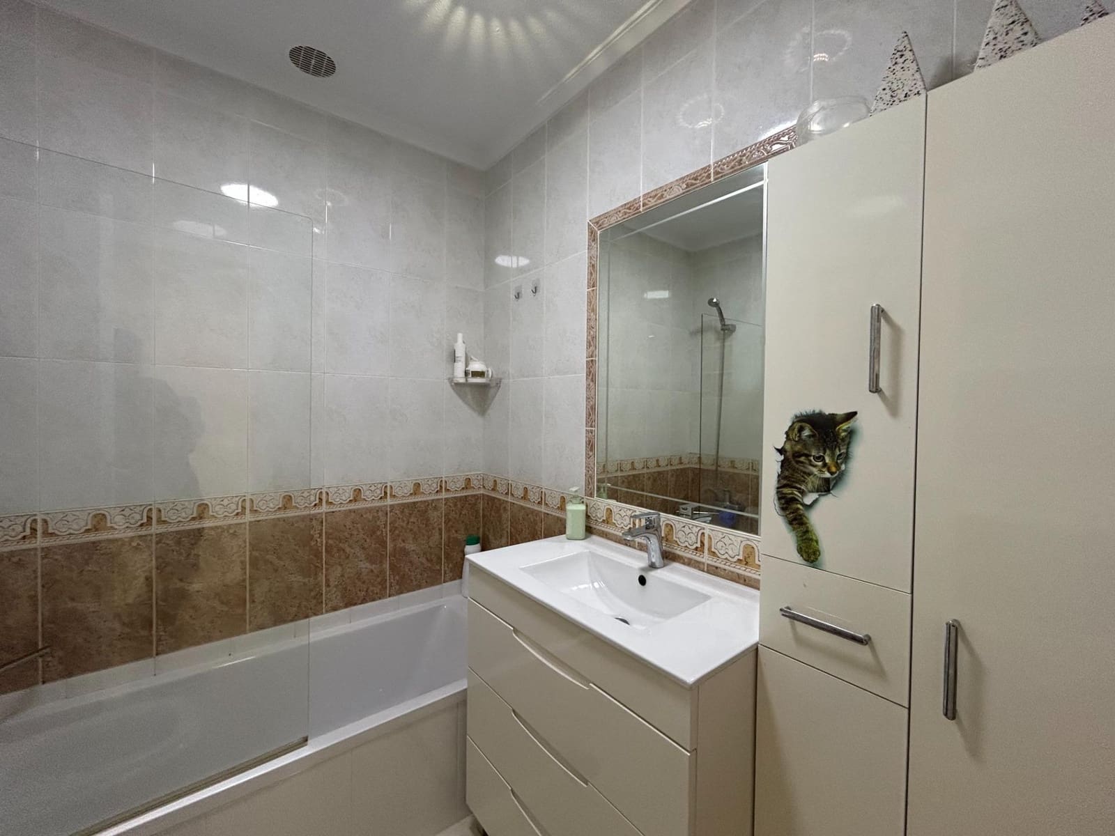 4 sovrum Lägenhet till salu i Playa Flamenca med pool garage - 210 000 € (Ref: 9804579)