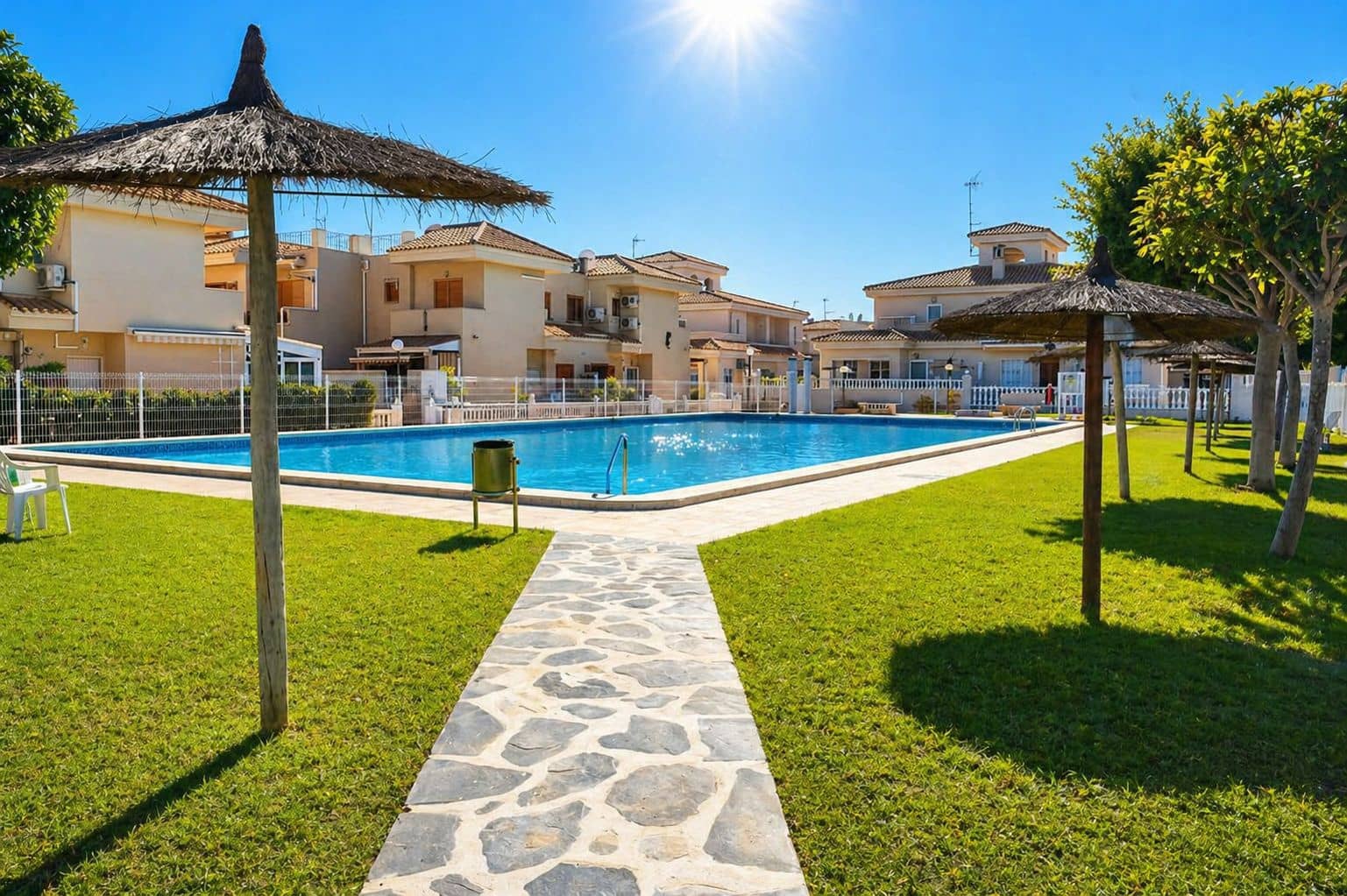 2 camera da letto Appartamento in vendita in Playa Flamenca con piscina - 184.998 € (Rif: 9813376)