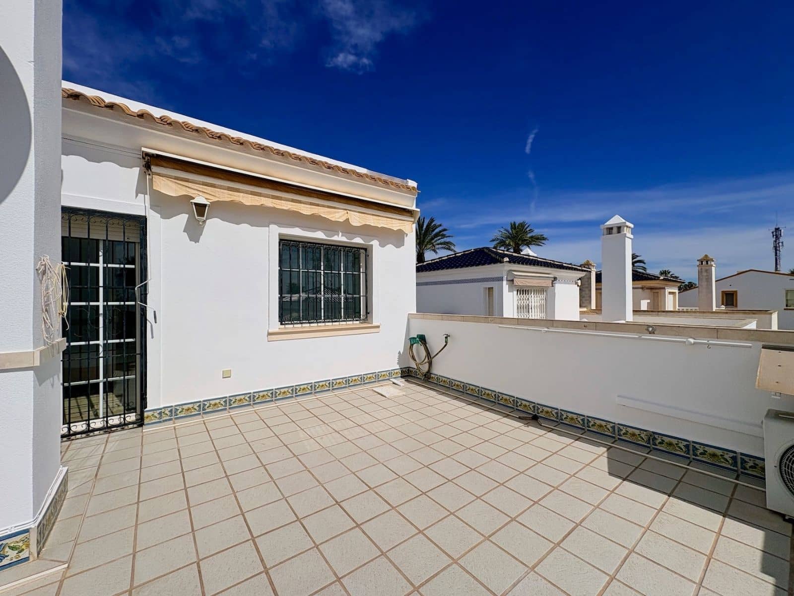 3 sovrum Villa till salu i Los Dolses med pool - 289 000 € (Ref: 9818103)