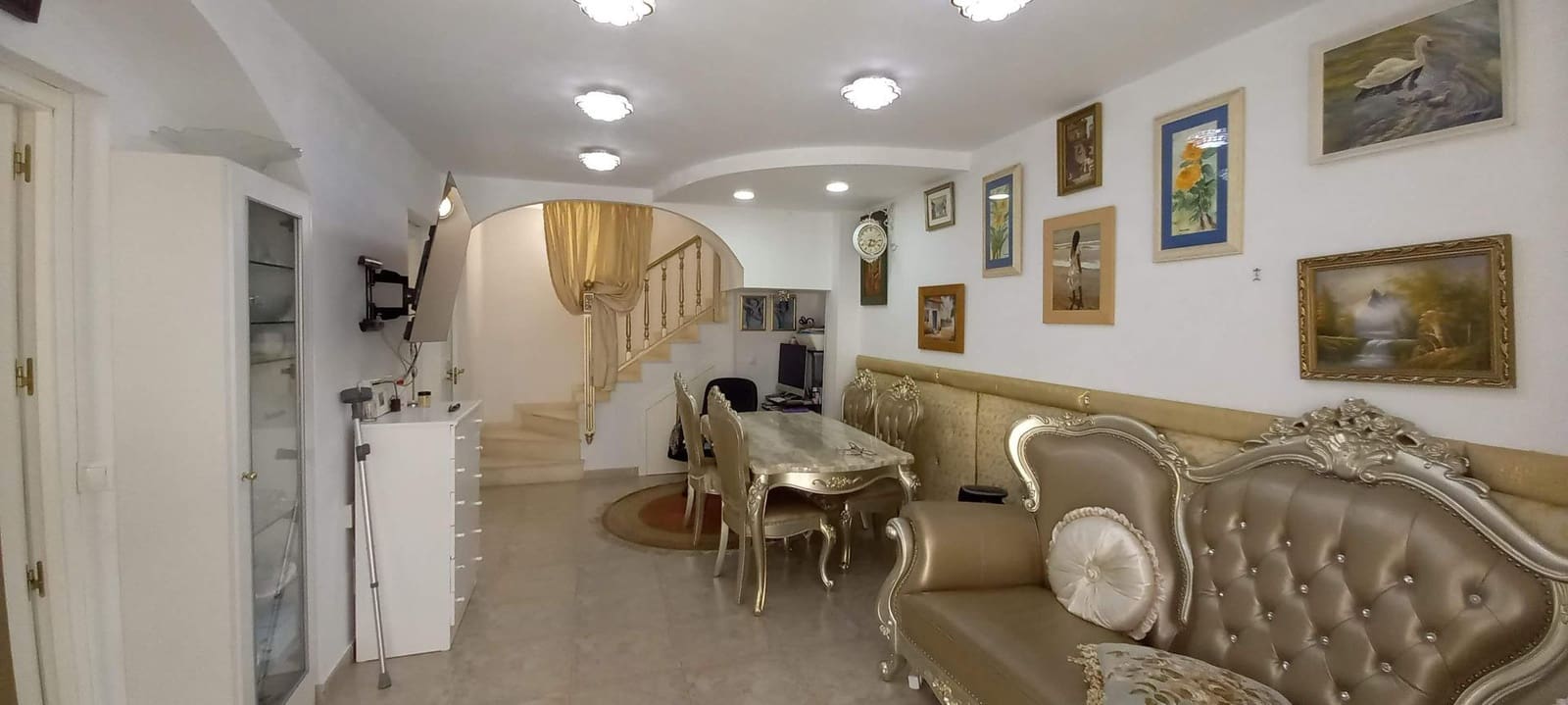 4 soveværelse Lejlighed til salg i Playa Flamenca med swimmingpool garage - € 210.000 (Ref: 9818109)