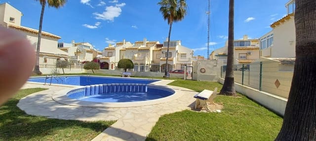4 soveværelse Lejlighed til salg i Playa Flamenca, Orihuela med swimmingpool garage - € 210.000 (Ref: 9818109)