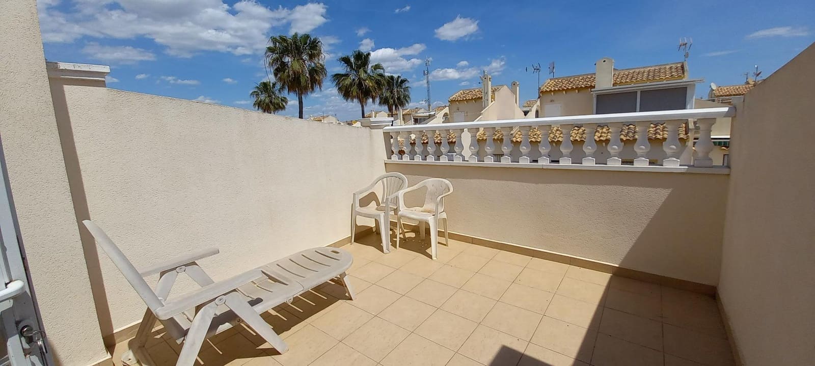 4 soveværelse Lejlighed til salg i Playa Flamenca med swimmingpool garage - € 210.000 (Ref: 9818109)