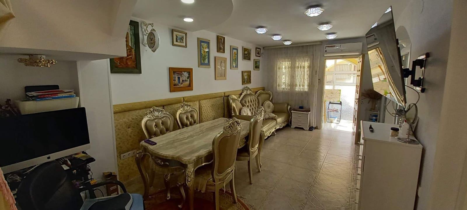 4 soveværelse Lejlighed til salg i Playa Flamenca med swimmingpool garage - € 210.000 (Ref: 9818109)