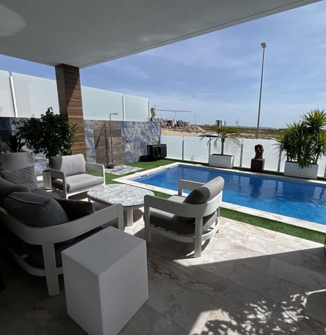 3 soveværelse Rækkehus til salg i Desamparados - Hurchillo - Torremendo, Orihuela - € 515.000 (Ref: 9822818)