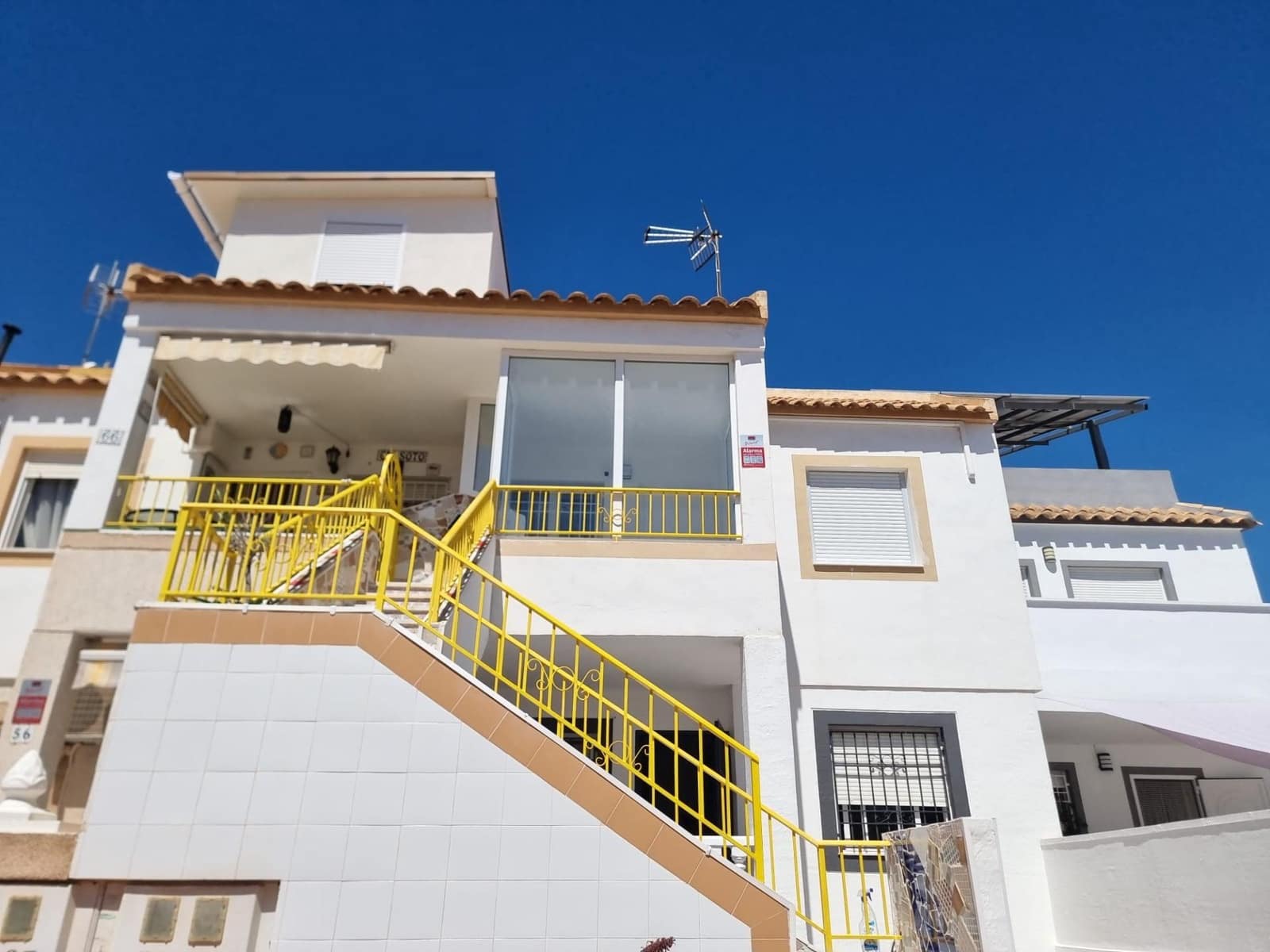 2 soverom Bungalow til salgs i Torrevieja - € 165 000 (Ref: 9822824)