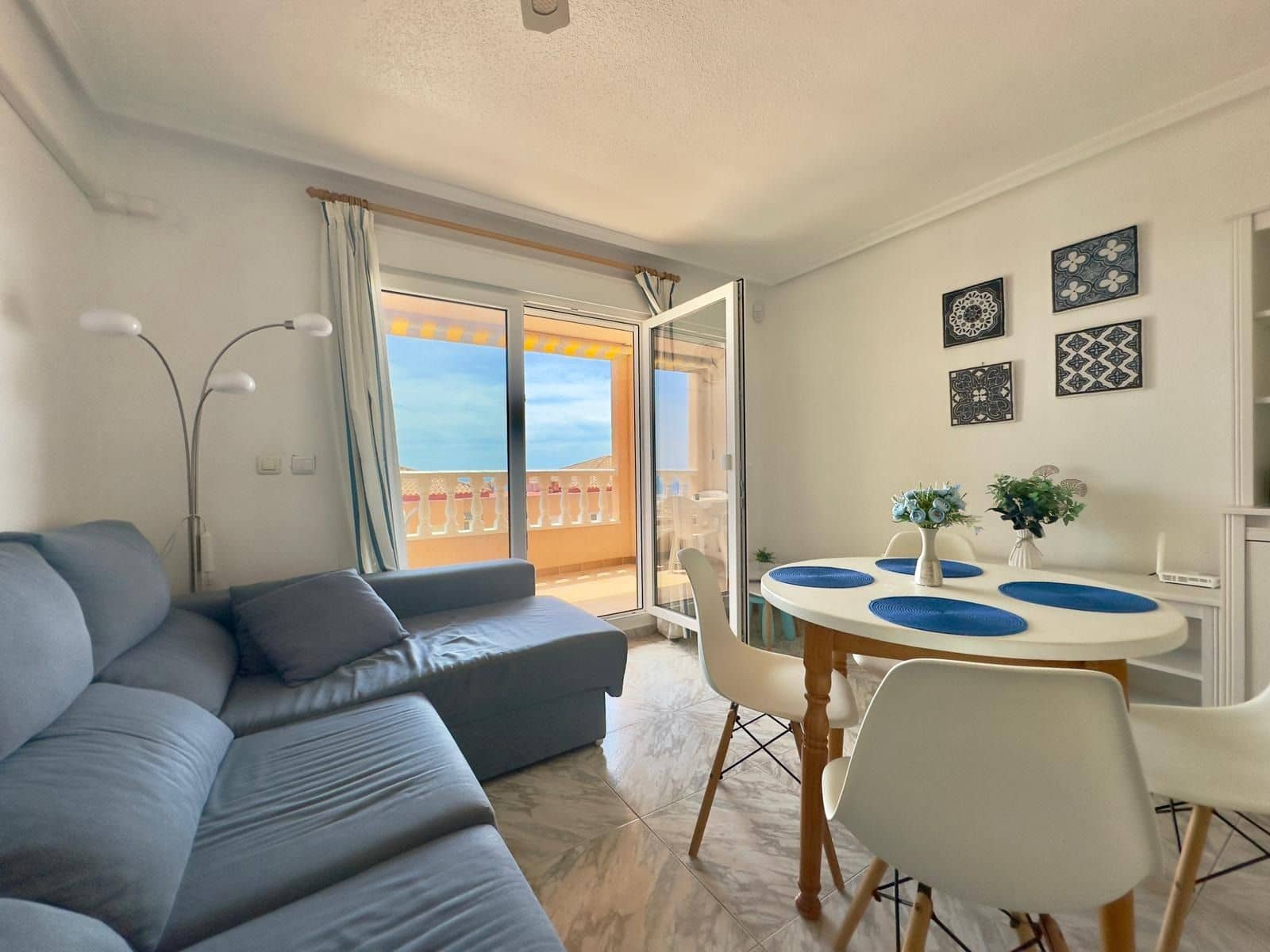 2 chambre Appartement à vendre à Torrevieja avec piscine garage - 199 000 € (Ref: 9822829)