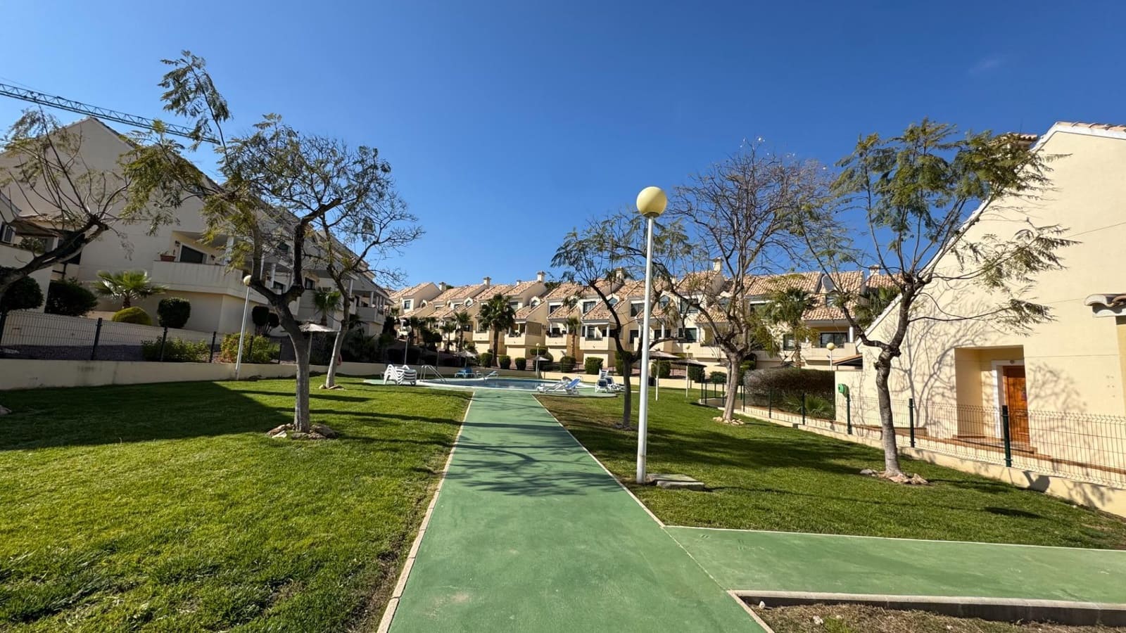2 soveværelse Lejlighed til salg i Orihuela Costa med swimmingpool - € 249.000 (Ref: 9822830)