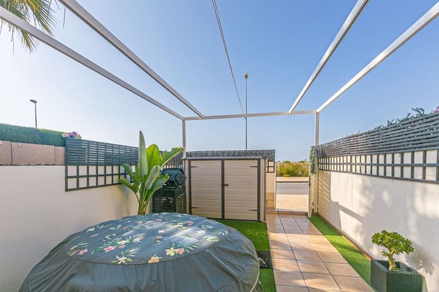 Casa de 2 habitaciones en Lomas de Cabo Roig - Los Dolses, Orihuela en venta con piscina - 219.000 € (Ref: 9822832)