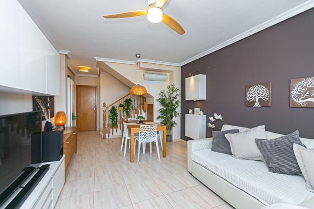 Casa de 2 habitaciones en Lomas de Cabo Roig - Los Dolses, Orihuela en venta con piscina - 219.000 € (Ref: 9822832)