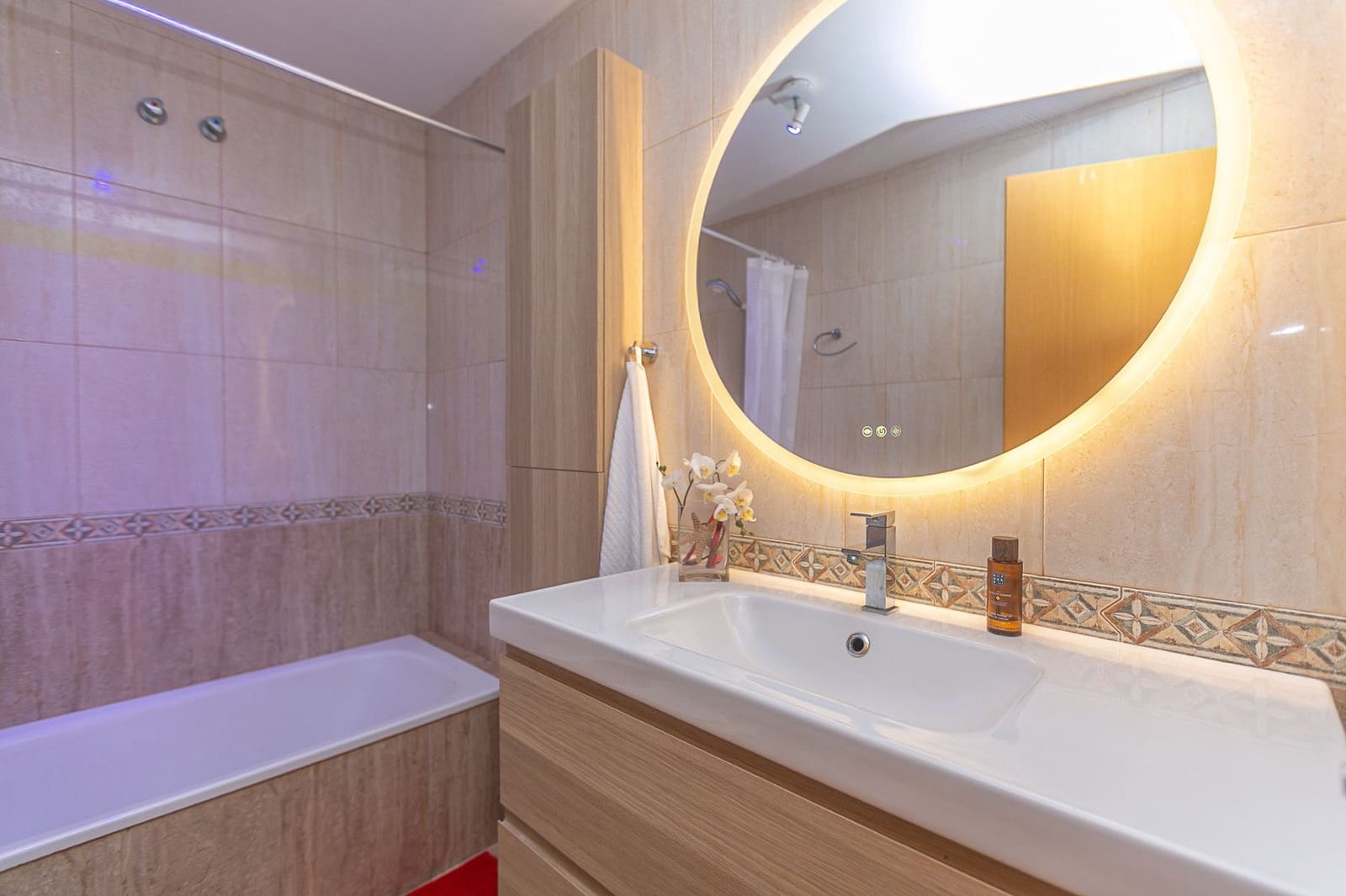 Casa de 2 habitaciones en Orihuela Costa en venta con piscina - 219.000 € (Ref: 9822832)
