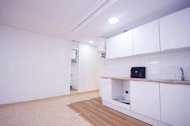 1 bedroom Apartment for sale in Centro, Torrevieja - € 137,500 (Ref: 9825471)