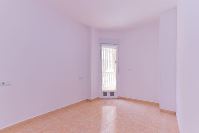 1 bedroom Apartment for sale in Centro, Torrevieja - € 137,500 (Ref: 9825471)